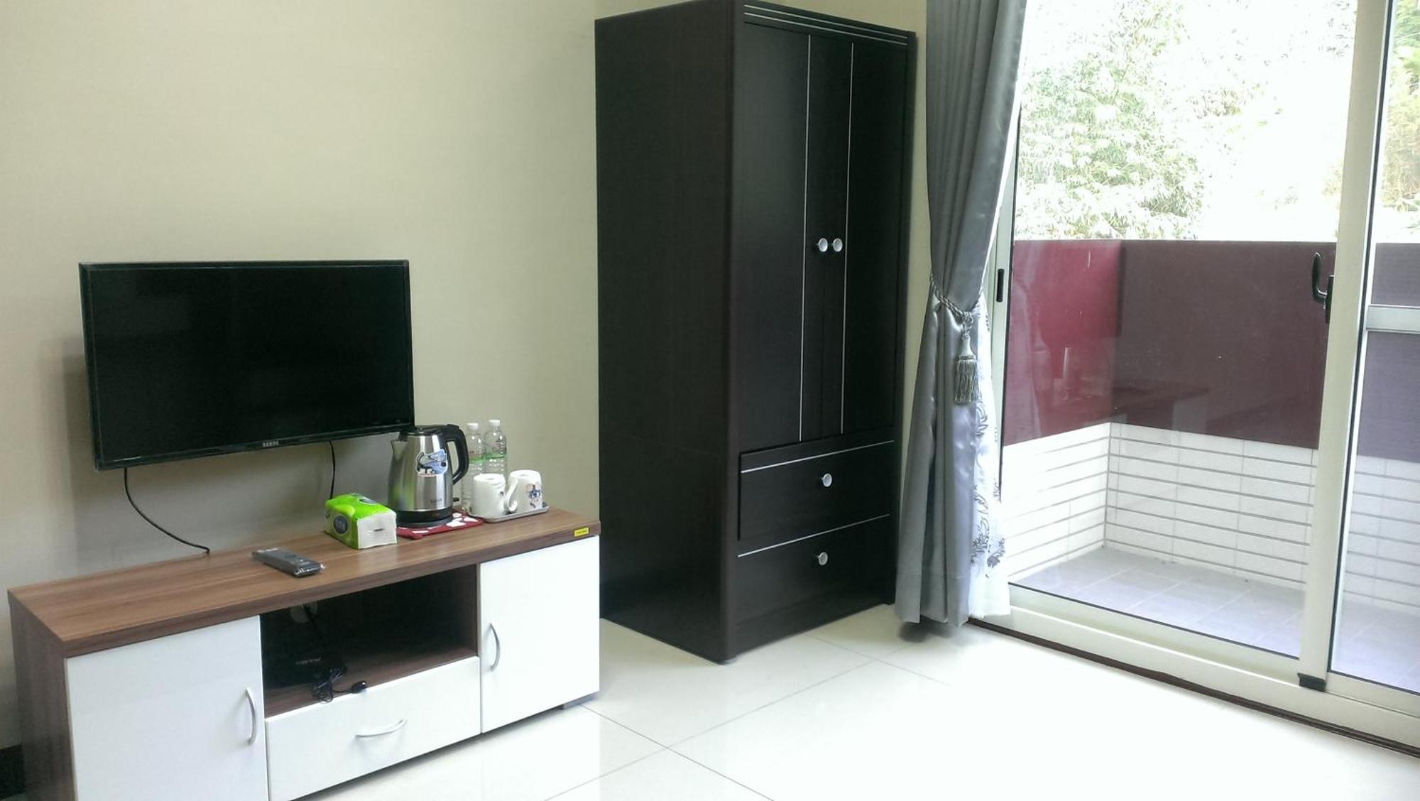 Fully B&B Пули Экстерьер фото