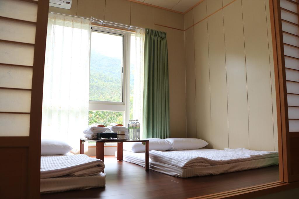 Fully B&B Пули Экстерьер фото